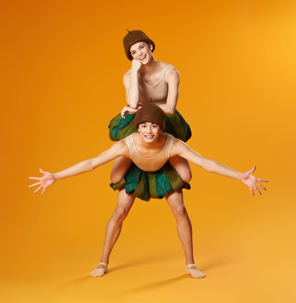WA Ballet members Keigo Muto and Sarah Ross as Snugglepot and Cuddlepie